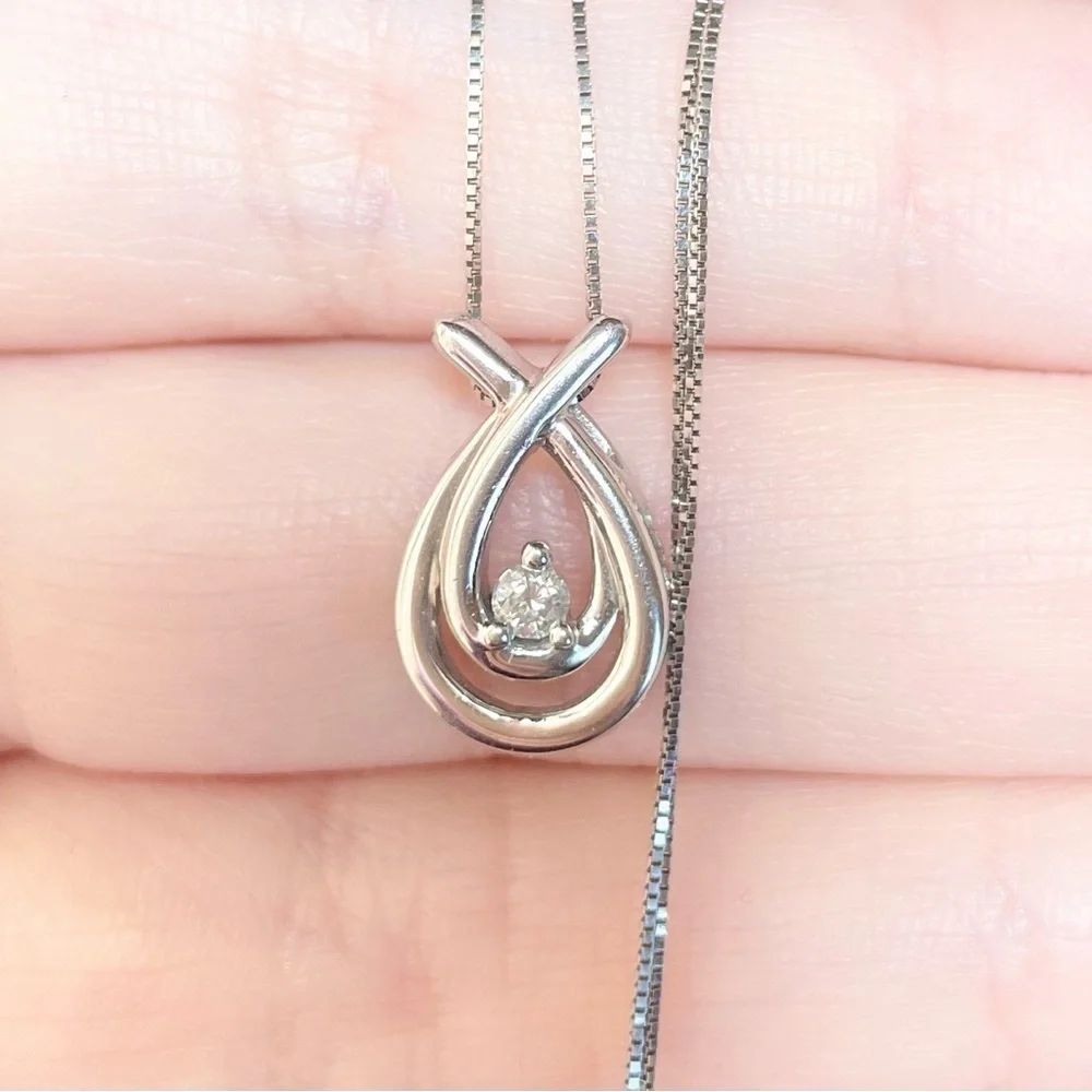10k double loop filigree open circle .08 diamond solid white gold necklace - Picture 6 of 11